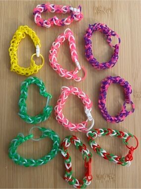 Rainbow Loom Bracelet Pack - Pink, Yellow, Green, Purple
